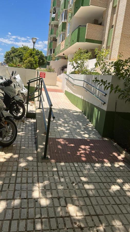 Piso 110M² En El Palo Con Parking Cerca De La Playa Daire Málaga Dış mekan fotoğraf