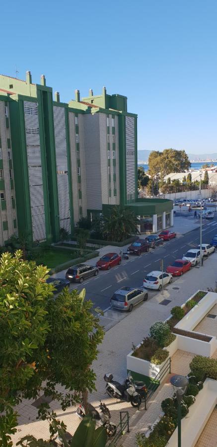 Piso 110M² En El Palo Con Parking Cerca De La Playa Daire Málaga Dış mekan fotoğraf